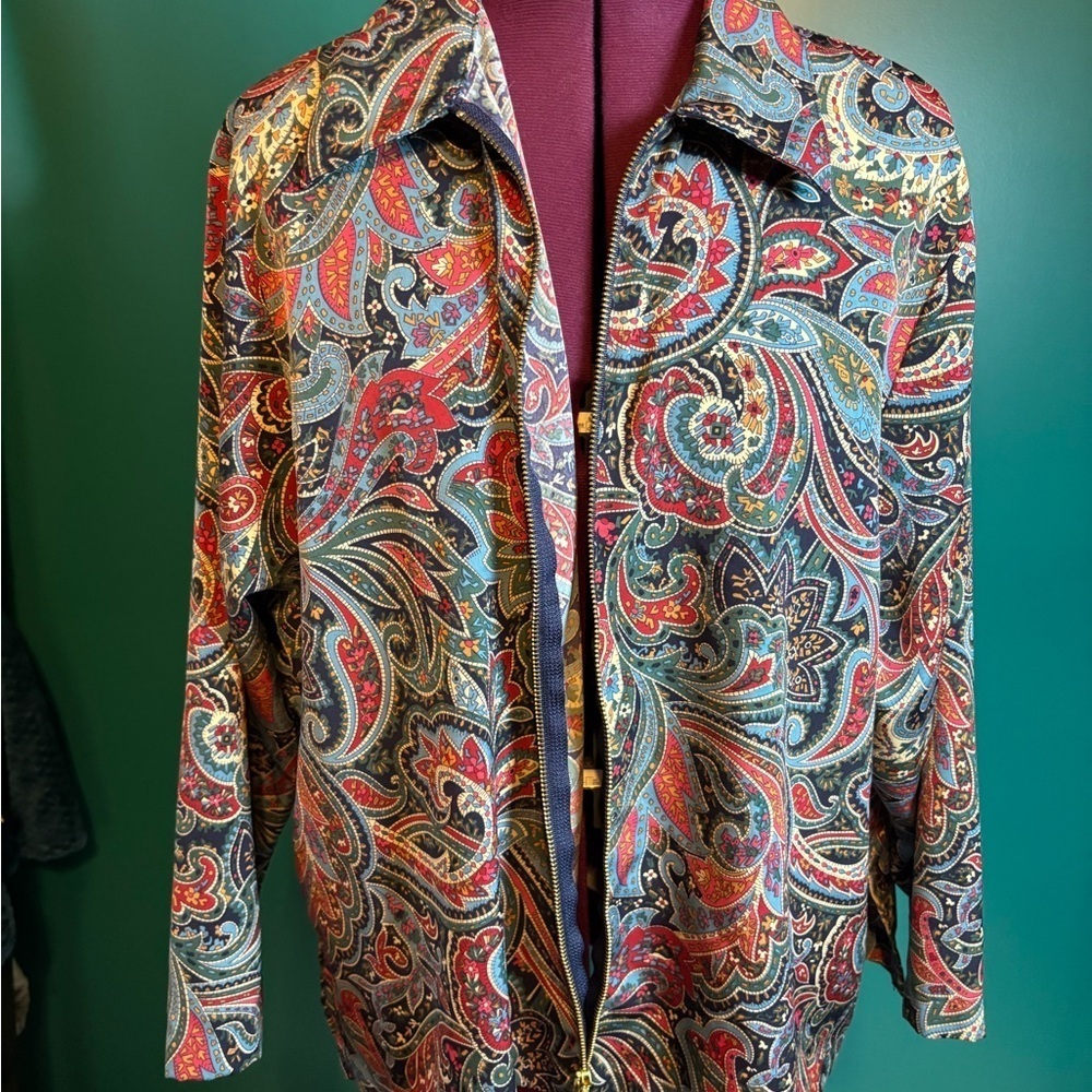 BonWorth Red and Blue Paisley Pattern Lightweight Jacket